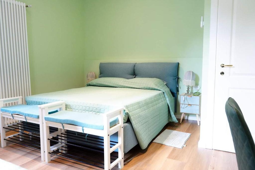 Meuble' 21 di Anna - Triple Room With Shared Bathroom