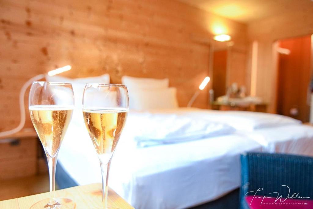 Postel nebo postele na pokoji v ubytování Sleepwood Hotel