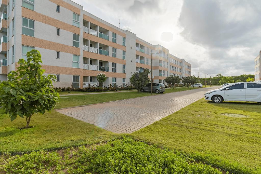  Muro Alto Condomínio Clube Exclusivo por Carpediem