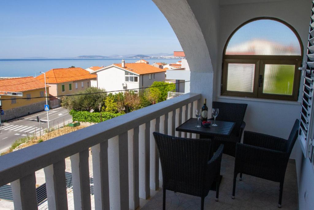 Balkón alebo terasa v ubytovaní Unforgettable sea view apartments Bakota