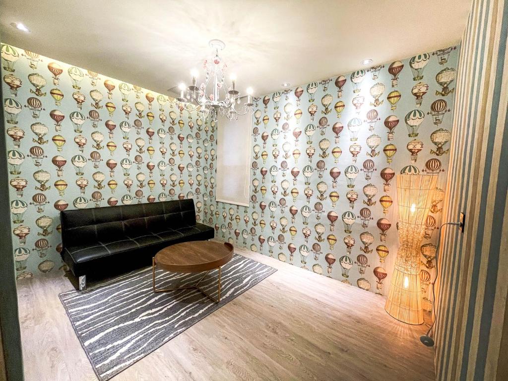Posezení v ubytování Fifth Avenue Motel