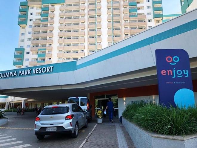  Apartamento em Resort de Olímpia