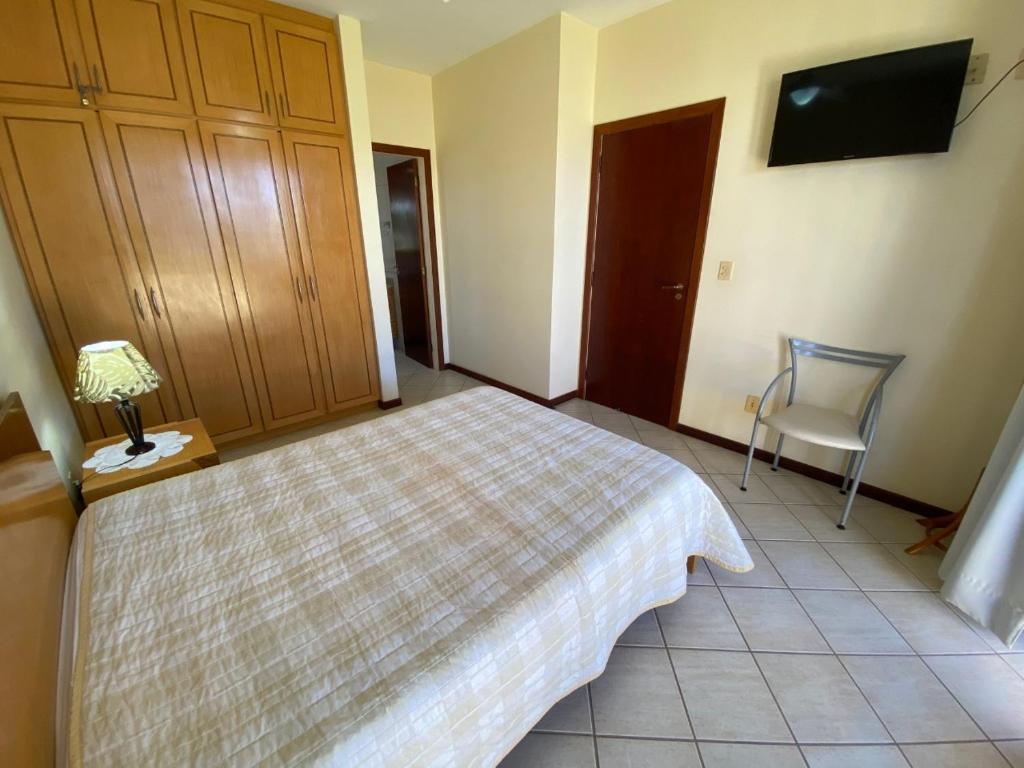  CASA 3 DORMITÓRIOS JURERE INTERNACIONAL