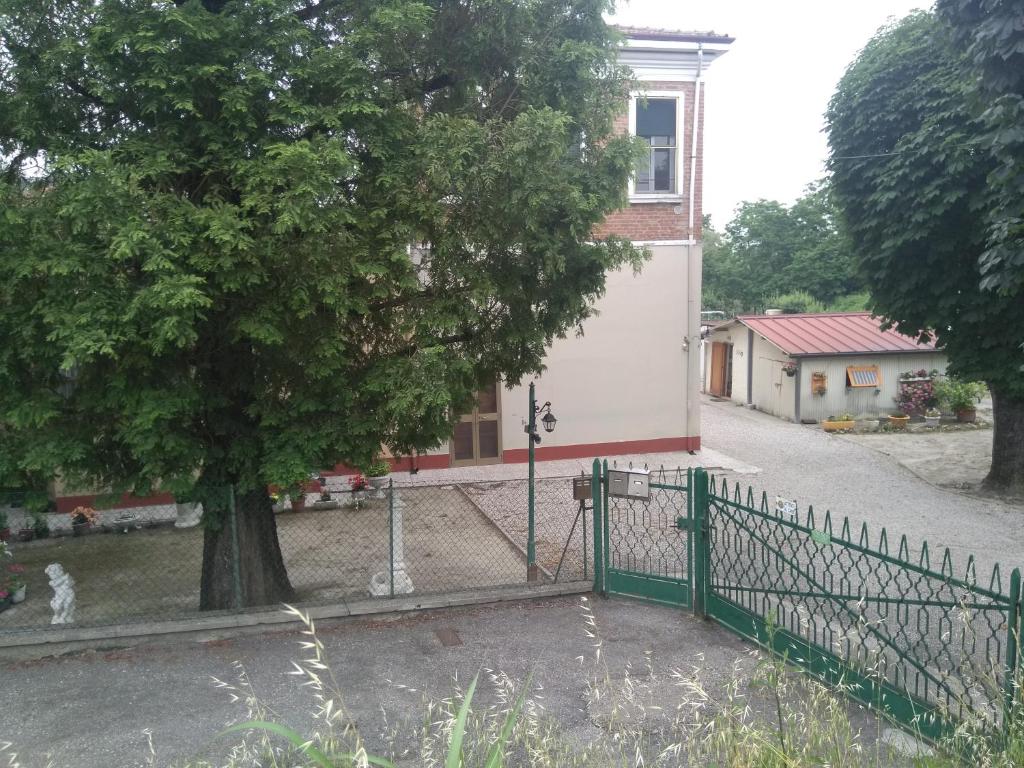 Budynek, w którym mieści się apartament