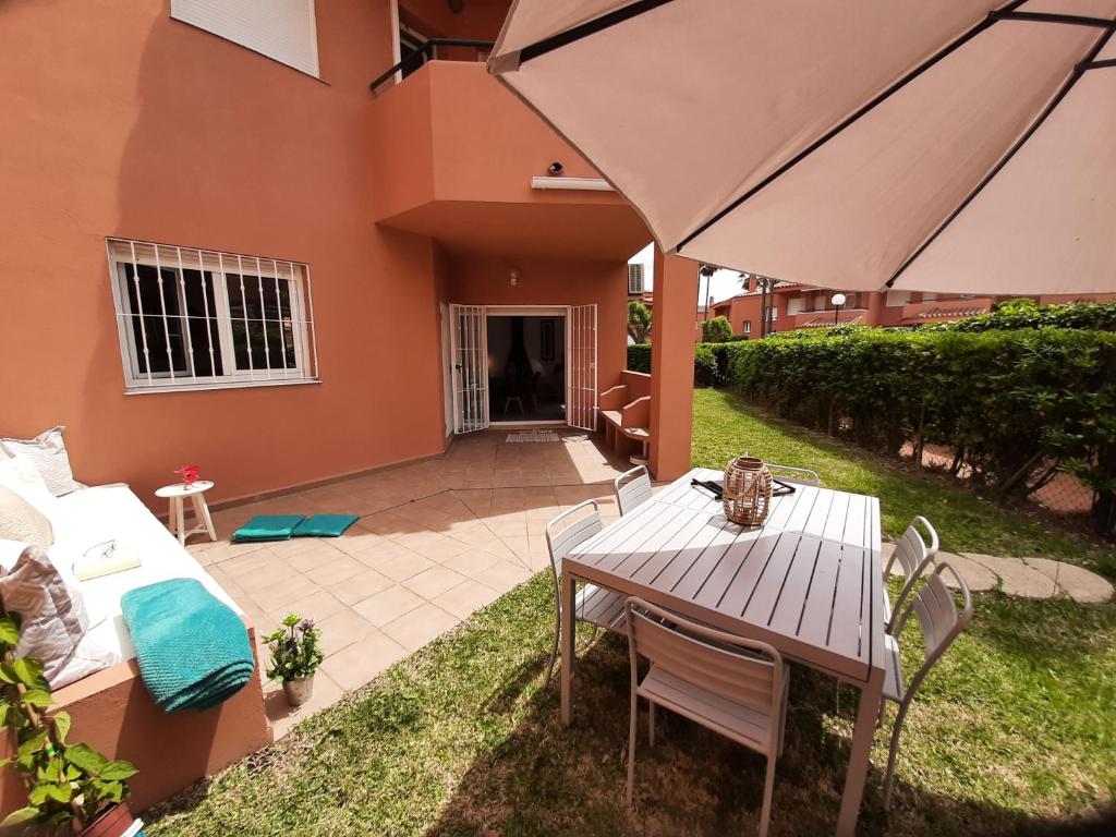 Patio nebo venkovní prostory v ubytování Manilva Beach 97