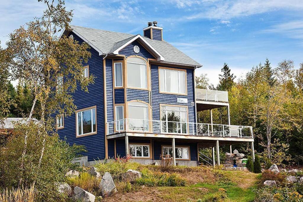 Péninsule 2 unités, spa, feu, BBQ et Massif, PetiteRivièreSaint