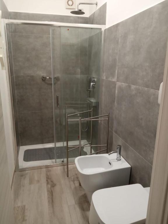 Koupelna v ubytování B&B CaselloA Suites