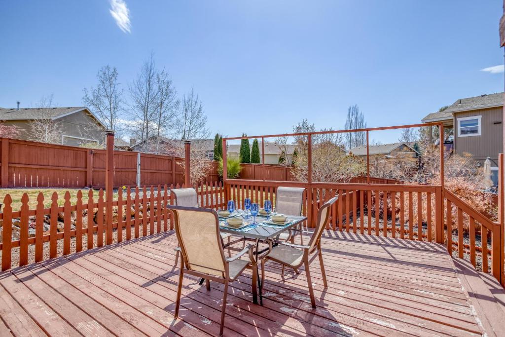 Hunter's Circle, Bend (updated prices 2024)