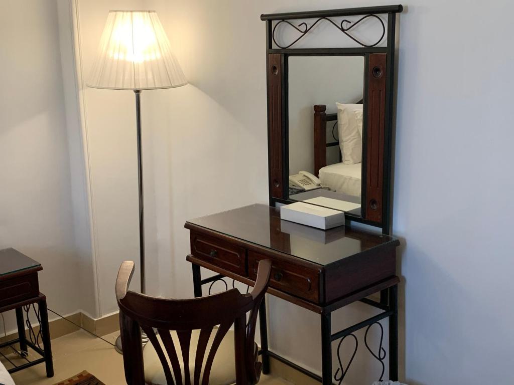 Marina Wadi Degla Hotel - Suite Queen Deluxe