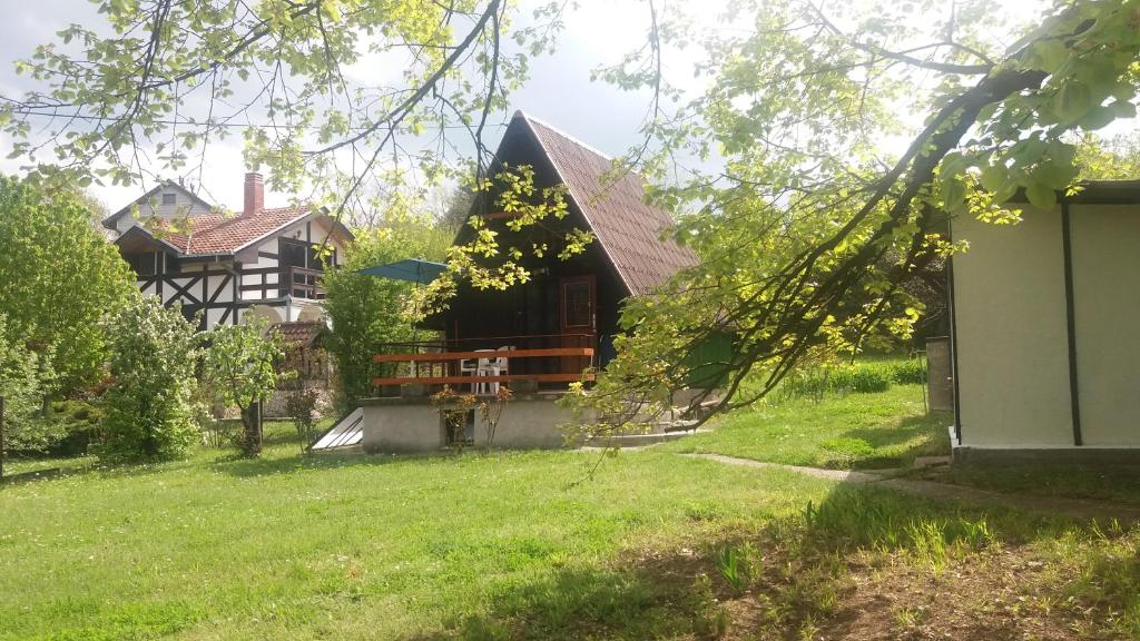 Vrcin-Avala Belgrade - Housity