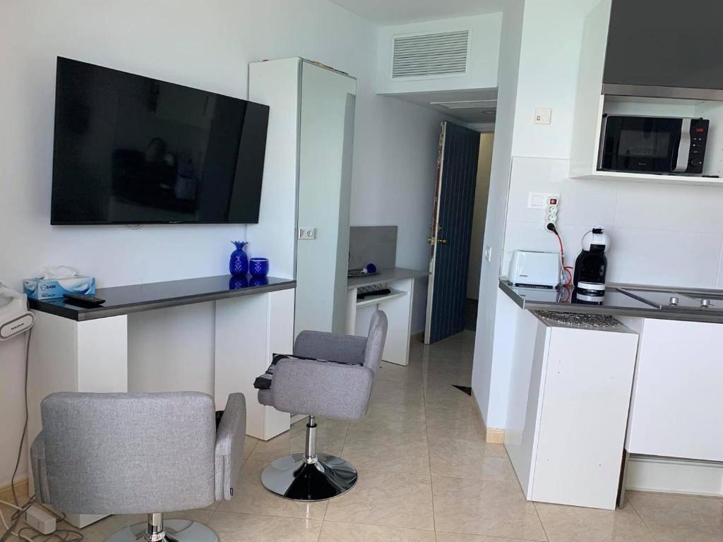 El Puerto hotel-Studio, Fuengirola – Updated 2022 Prices
