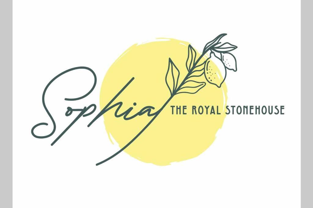 The Royal Stonehouse : Sophia tanúsítványa, márkajelzése vagy díja