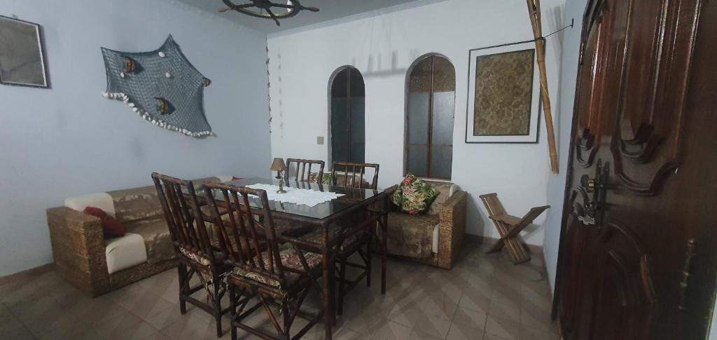  Ubatuba Centro Sobrado