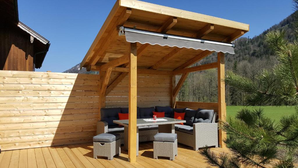 Nespecifikovaný výhled na hory nebo výhled na hory při pohledu z apartmánu