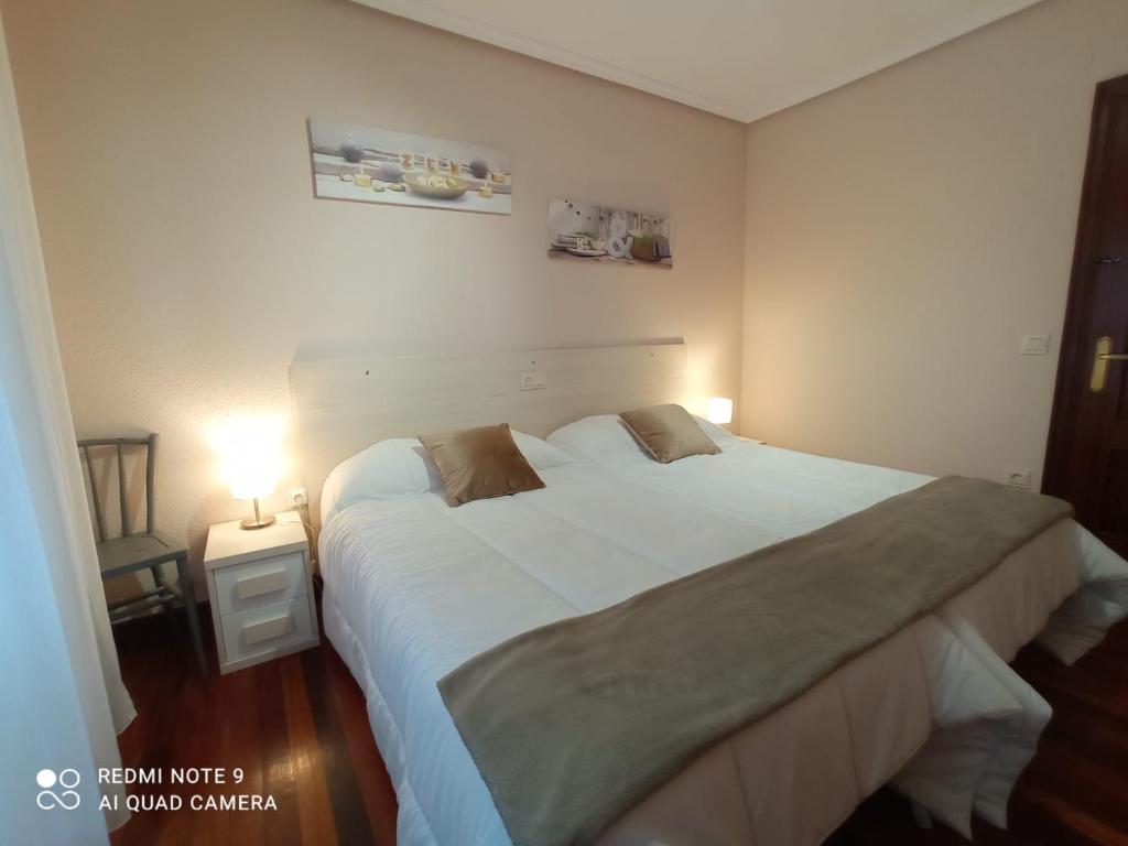 Pedroenea Apartamento Elizondo Booking}