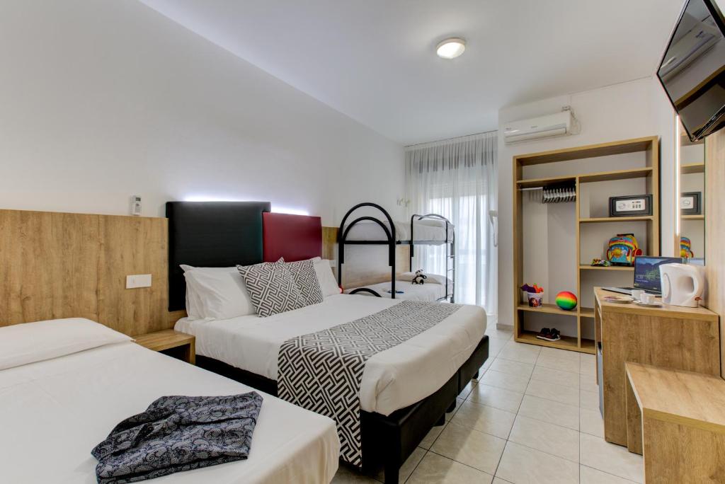 Hotel Grazia Riccione - Resim 9