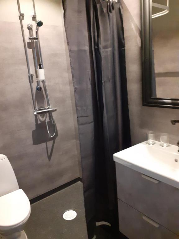 Koupelna v ubytování Hotell Greven