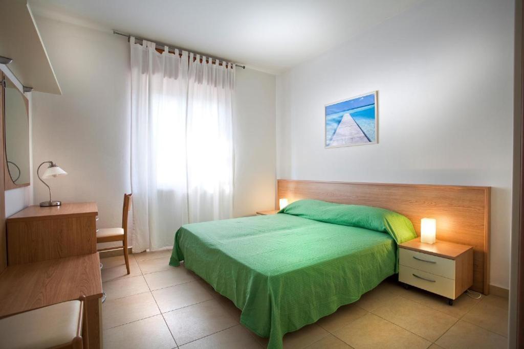 Zdjęcie z galerii obiektu Villa VISTA LAGO w mieście Torri del Benaco