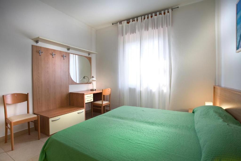 Zdjęcie z galerii obiektu Villa VISTA LAGO w mieście Torri del Benaco