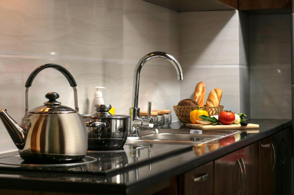 Poonsa Hanoi - The Ordinary Living - Superieure Studio