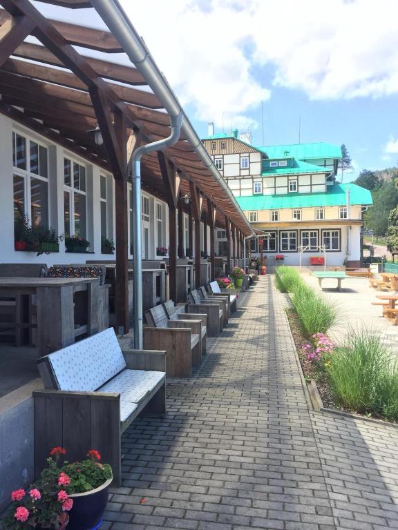 Retro hotel Pod Zvičinou, Bílá Třemešná – aktualizované ceny na rok 2023