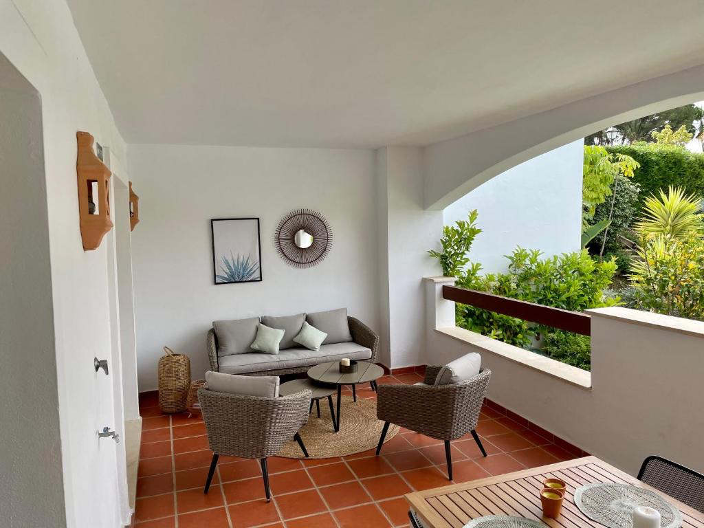 Vacation Home Aloha Royal, Calle Auriga, 29660 Marbella ...