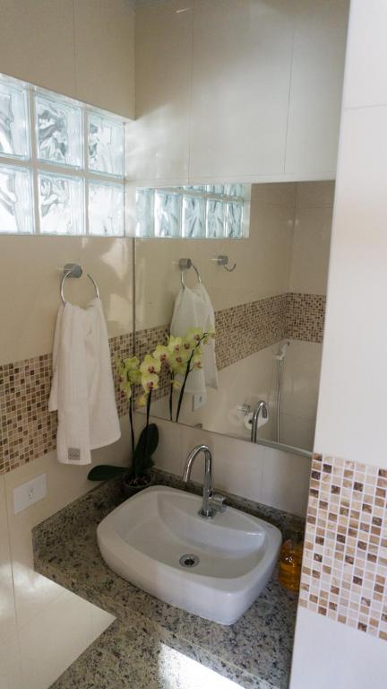  Apto térreo em Ubatuba - Itaguá (Pet Friendly)