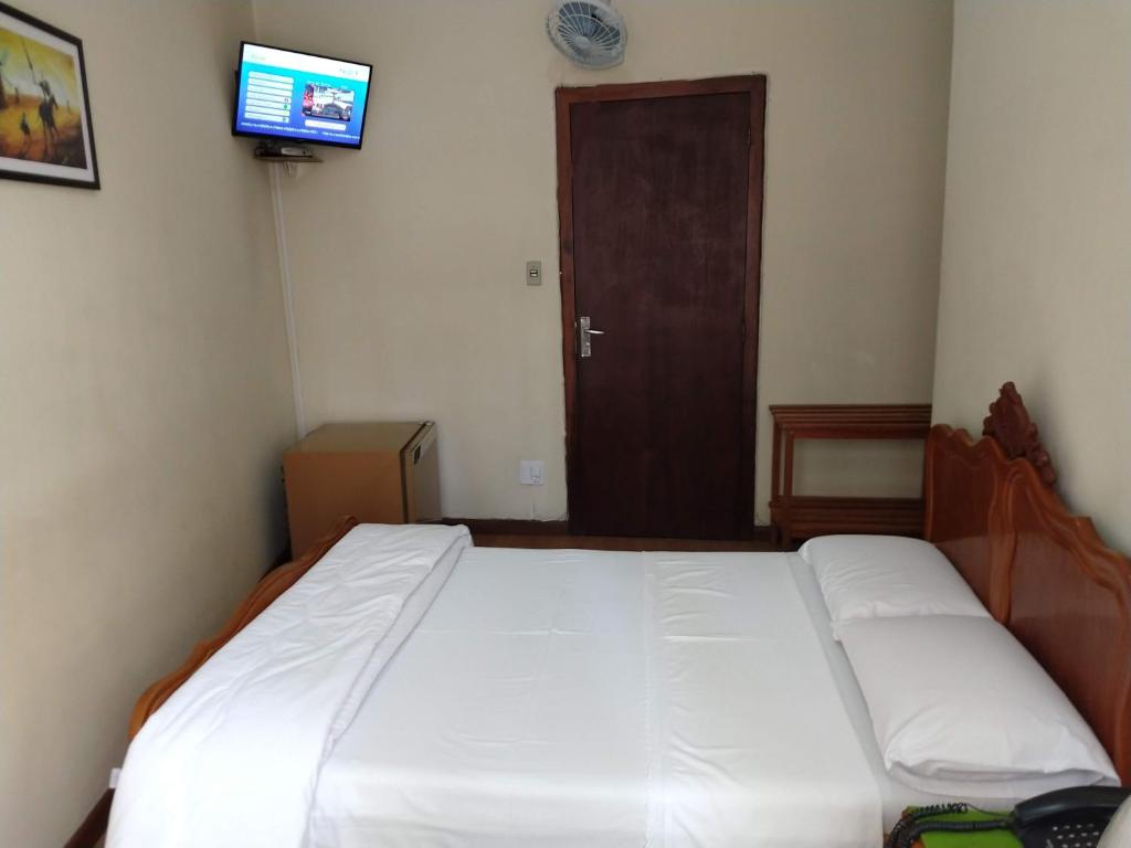  Hotel Cervantes