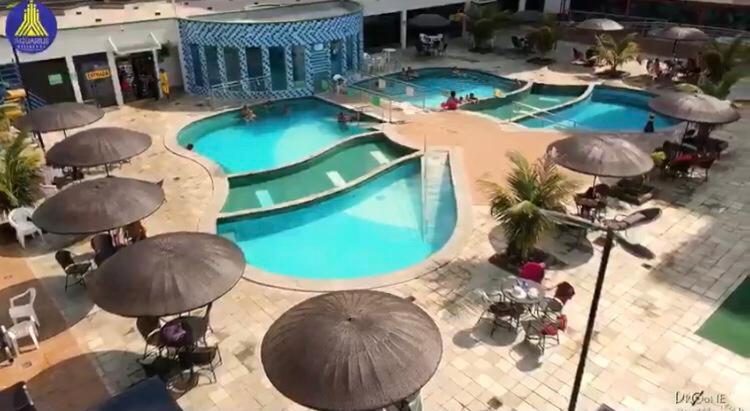  Cond Aquarius Residence