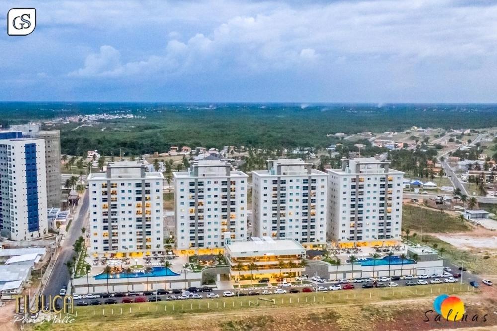  Salinas Park resorts