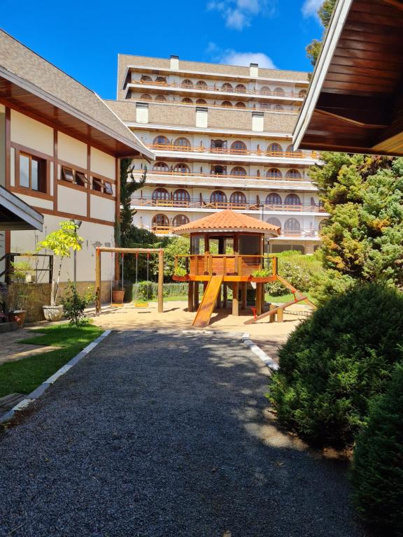  RESIDENCIAL QUATRE SEASONS