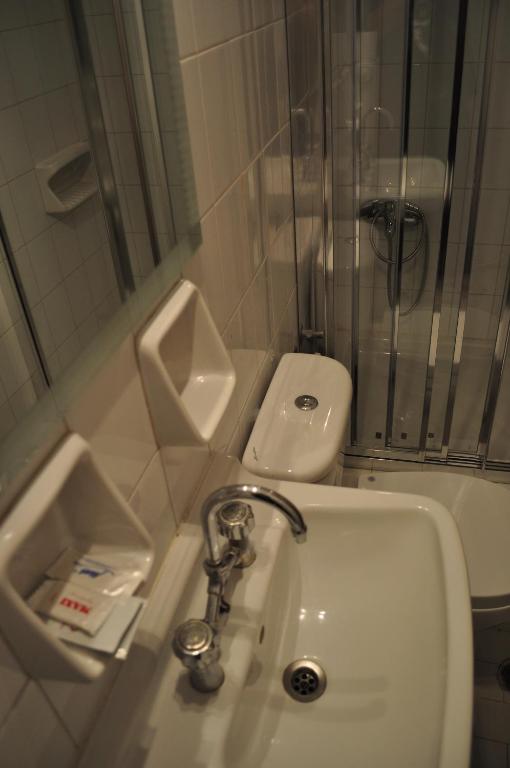 Christina Guest House - 16