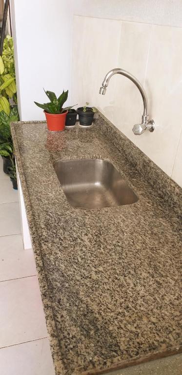  Quarto Econômico na Casa Hotel