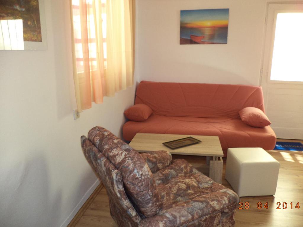 Posedenie v ubytovaní Apartments & Rooms Abba