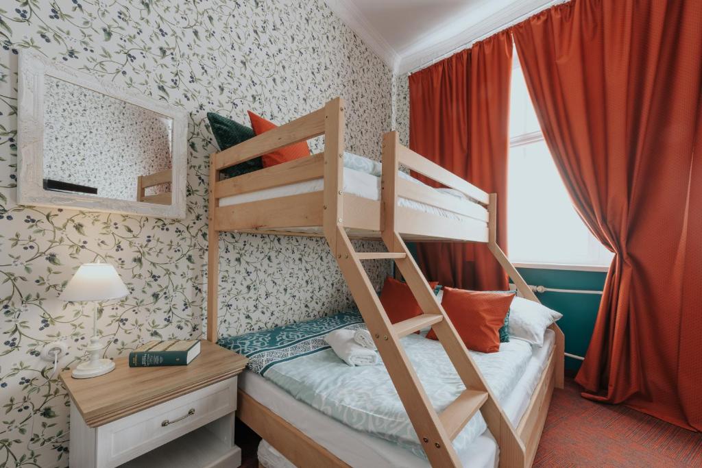 Hostel Night o'clock - 17