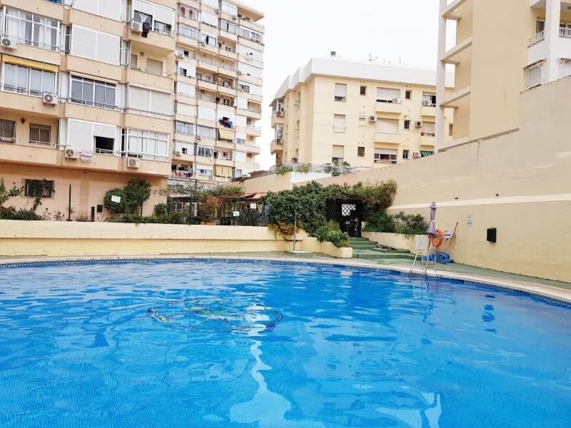 Bazén v ubytování Sweet Torremolinos Centro nebo v jeho okolí