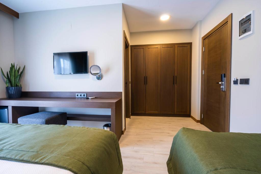 WEST HOUSE EXCLUSIVE HOTEL - 10