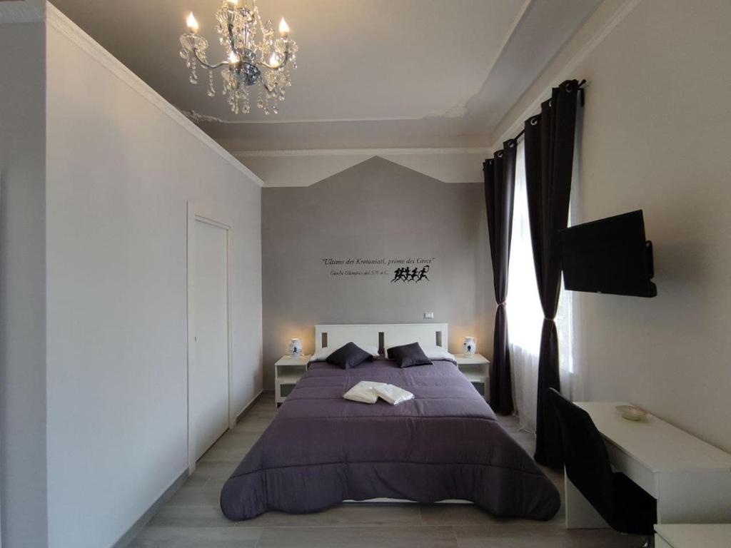 A bed or beds in a room at B&B I Krotoniati