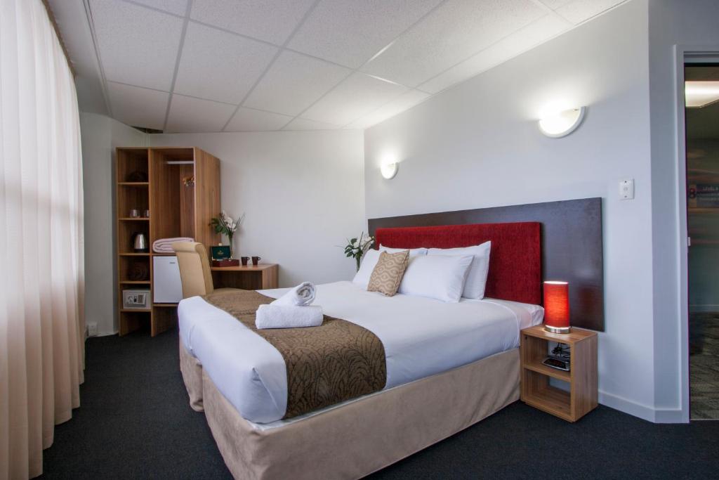 Ascotia Off Queen - Resim 38