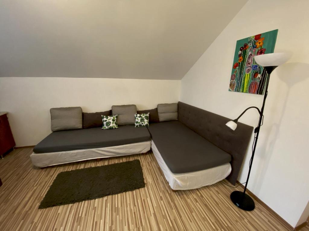 A seating area at Bóbita Apartman