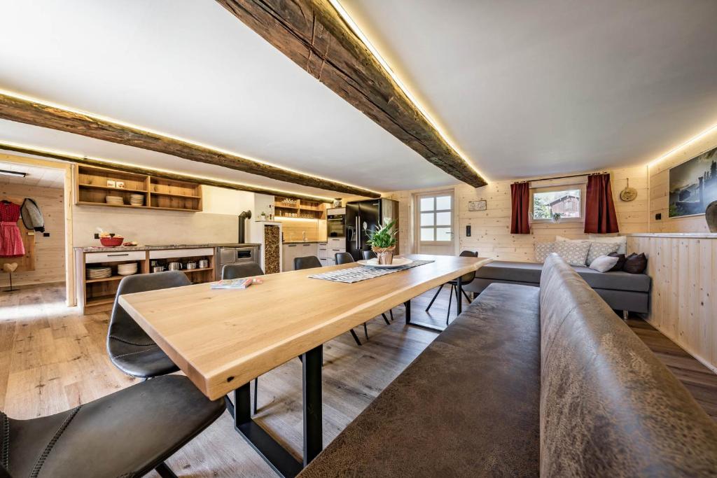 Kuchyň nebo kuchyňský kout v ubytování STAUDACH - Alpinresidenz Zillertal