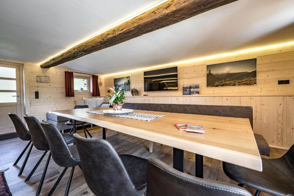 TV a/nebo společenská místnost v ubytování STAUDACH - Alpinresidenz Zillertal