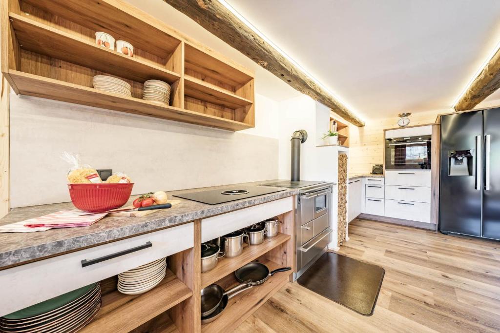 Kuchyň nebo kuchyňský kout v ubytování STAUDACH - Alpinresidenz Zillertal