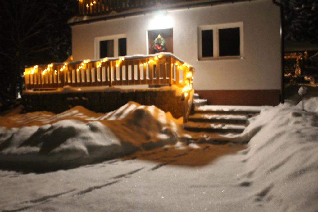 Noclegi Różanka v zime