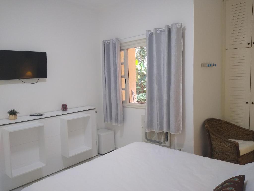  Riviera Flat Service