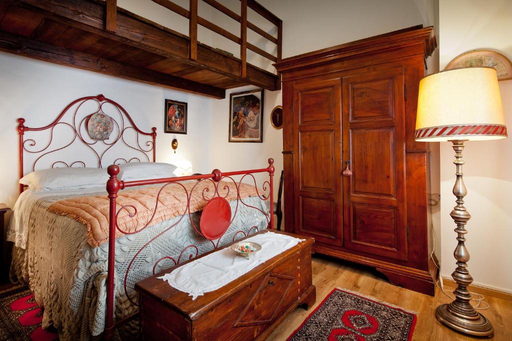 VILLA TITTI B&B - Housity