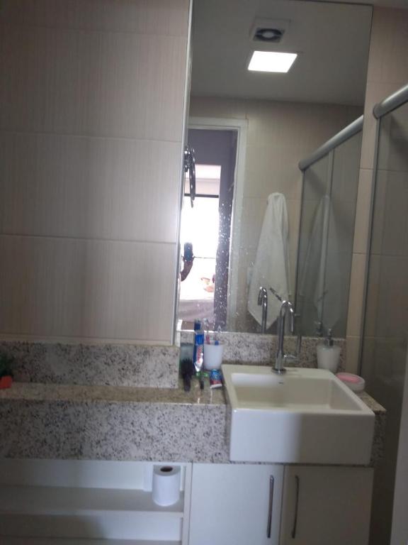  Alugo Temporada apartamento frente ao mar de Fortaleza.