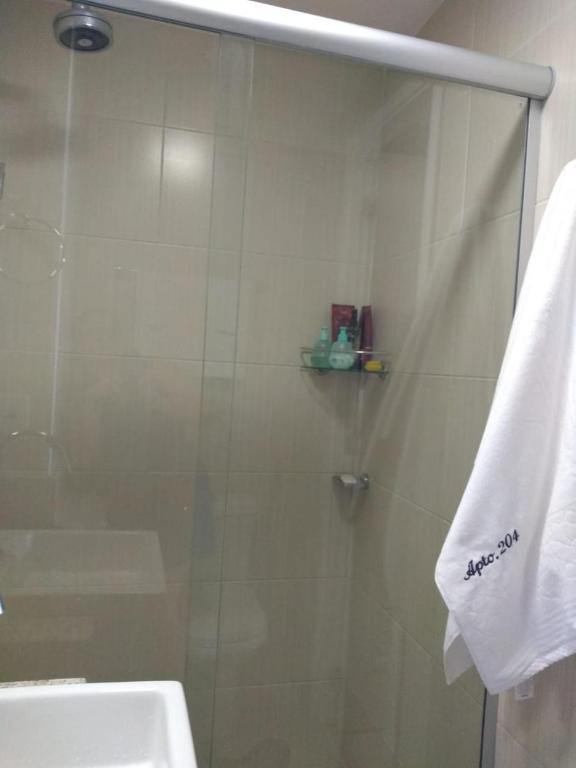  Alugo Temporada apartamento frente ao mar de Fortaleza.