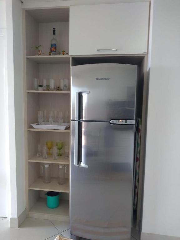  Alugo Temporada apartamento frente ao mar de Fortaleza.