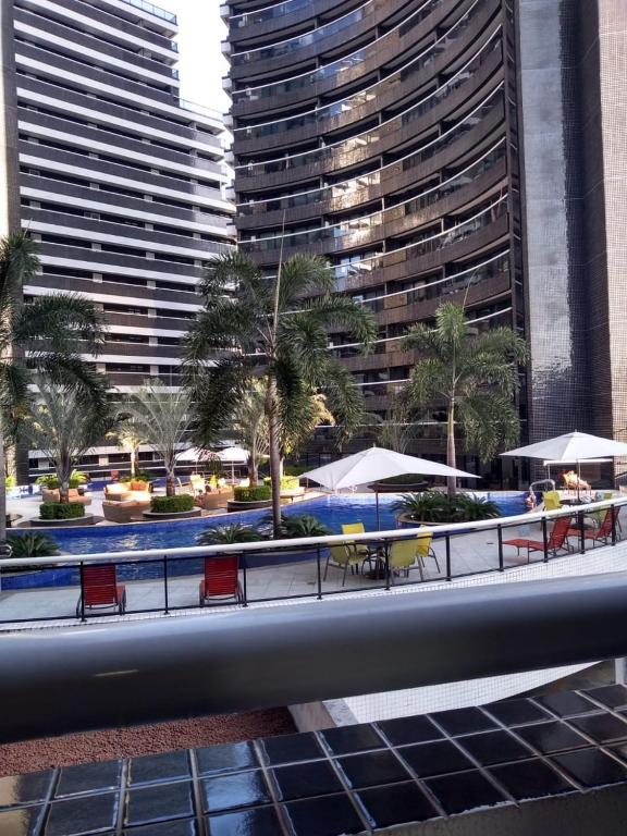  Alugo Temporada apartamento frente ao mar de Fortaleza.